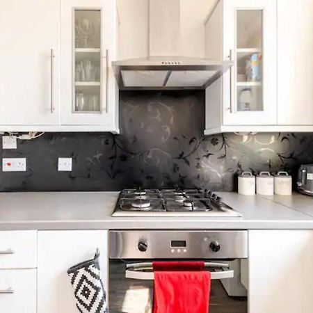 Castle View 2 Bedroom Apartment In Town Centre Hastings Dış mekan fotoğraf