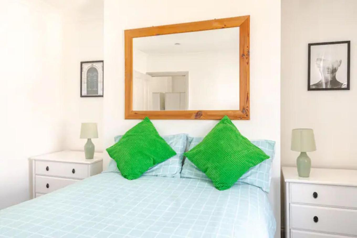 Castle View 2 Bedroom Apartment In Town Centre Hastings Dış mekan fotoğraf